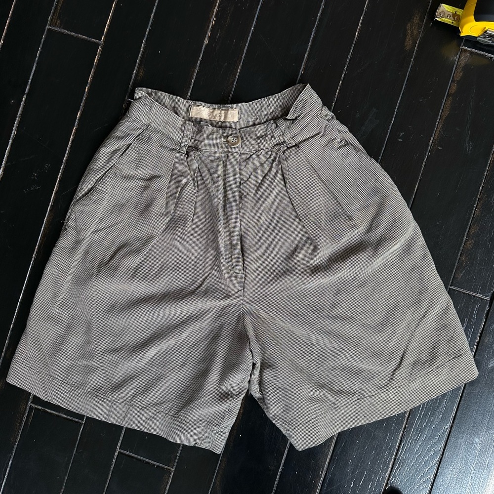 Vintage 90s Perry Ellis high waisted houndstooth pleated shorts